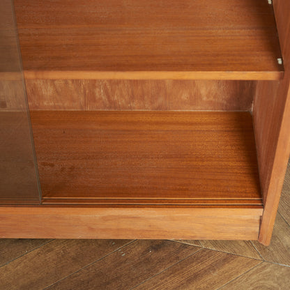 ヴィンテージ ガラスキャビネット