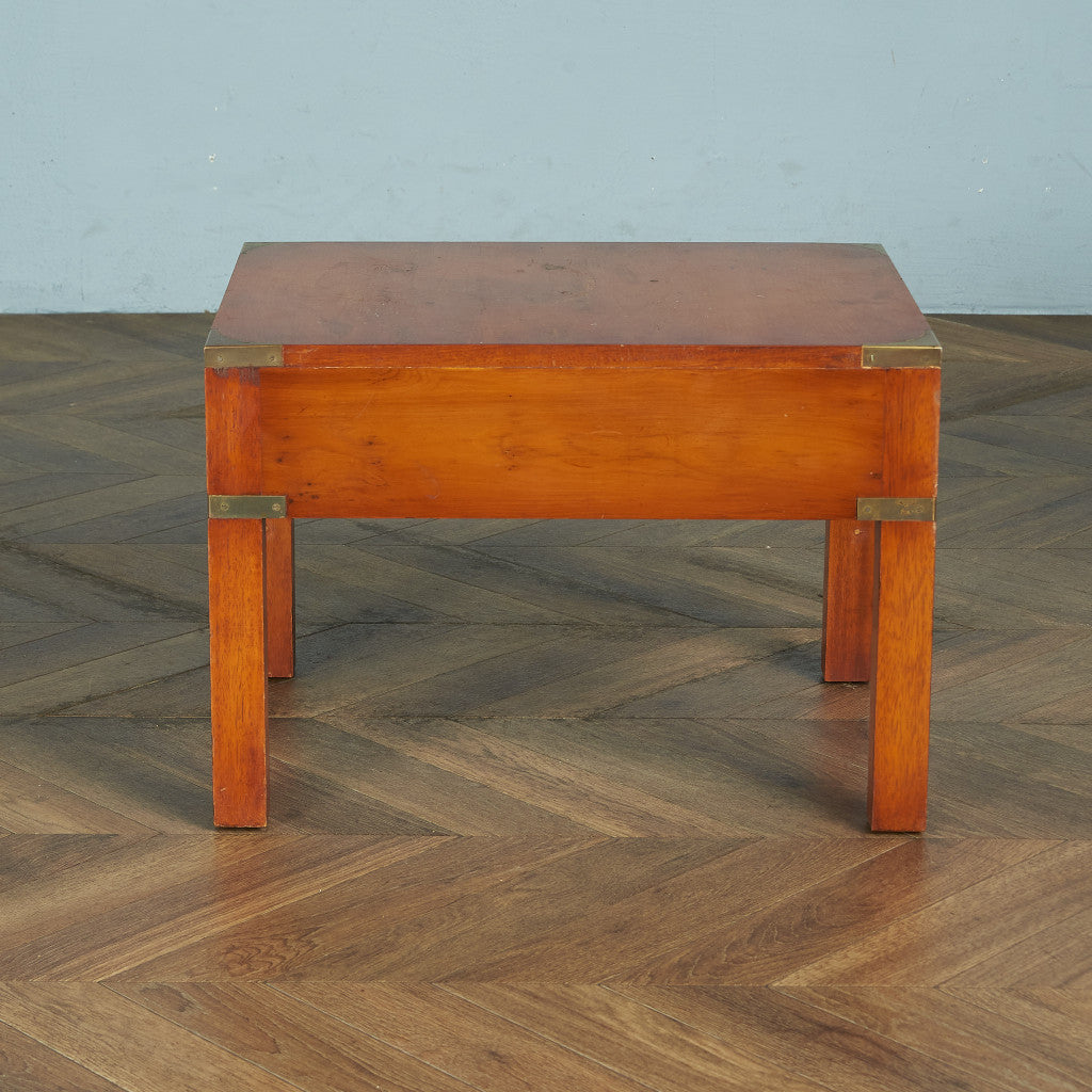 英国ヴィンテージ ベッドサイドキャビネット