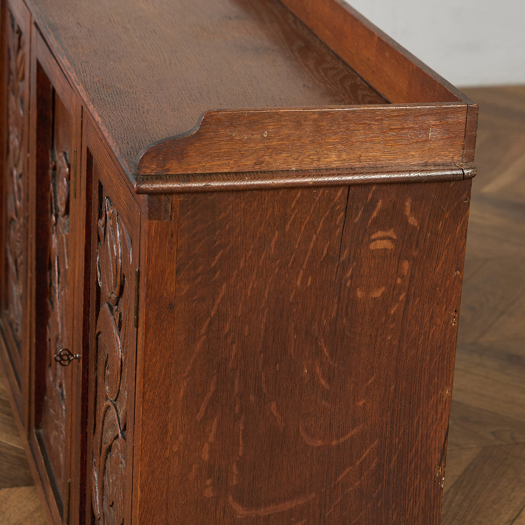 英国 アンティーク キャビネット