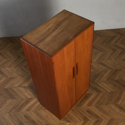 ジープラン G-PLAN Fresco 2ドア ワードローブ (2100D) #97398