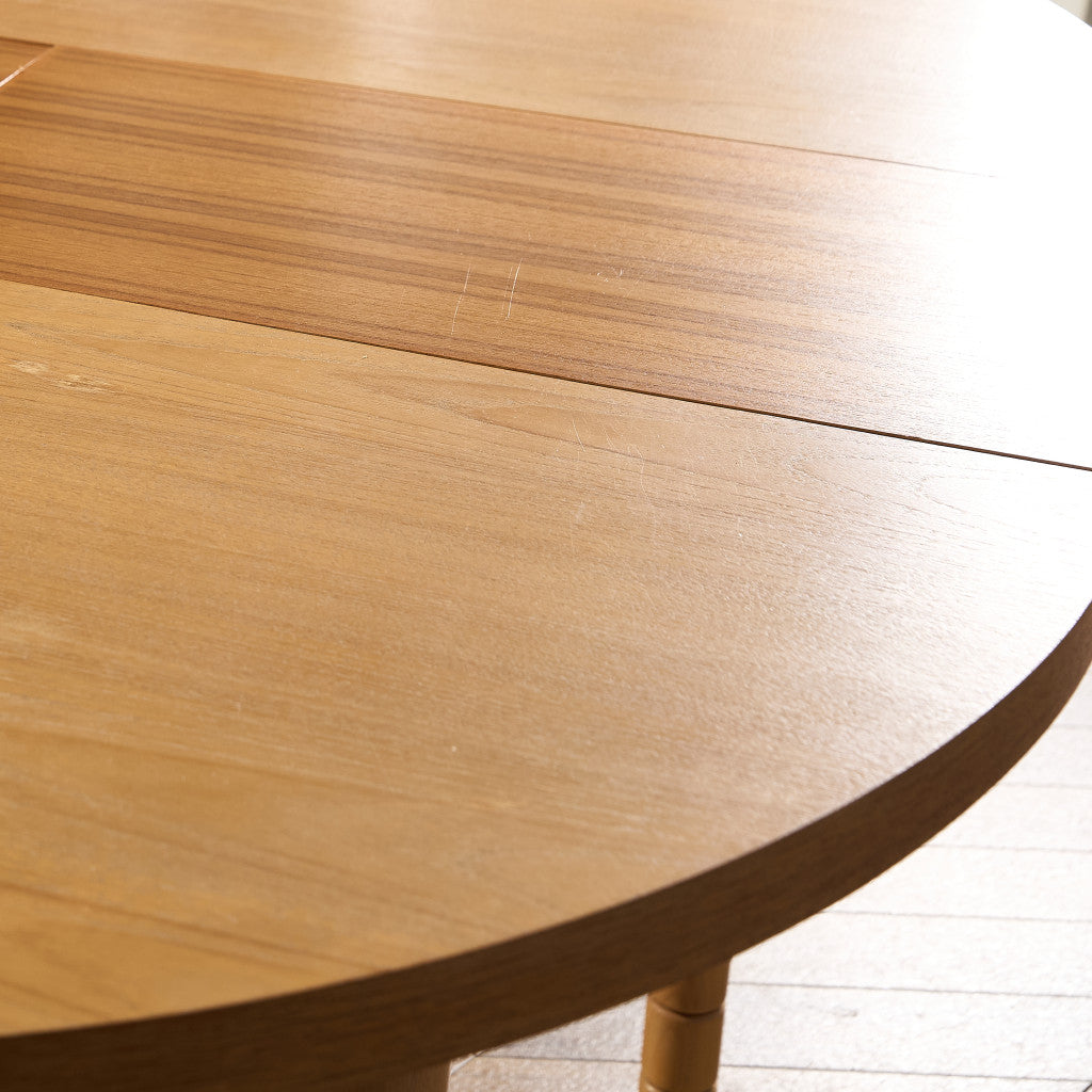 旧東ドイツ ヴィンテージ ラウンド ダイニングテーブル