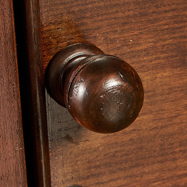 英国 クラシック ベッドサイド キャビネット