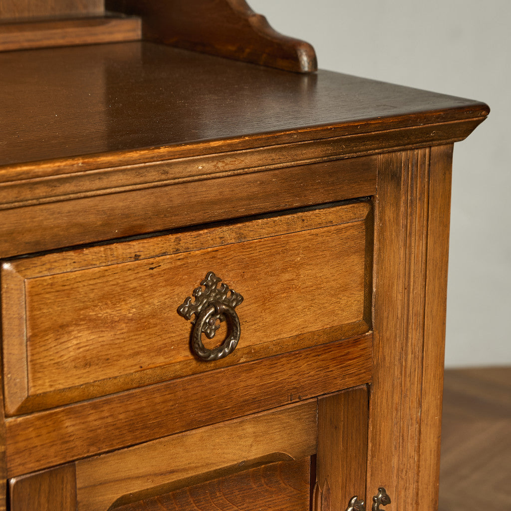 英国 クラシック ウェルシュドレッサー 食器棚