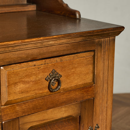 英国 クラシック ウェルシュドレッサー 食器棚