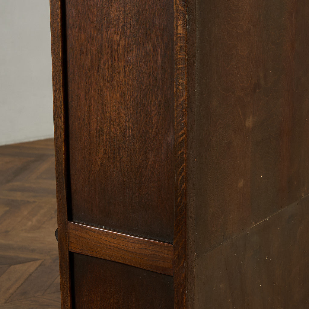 ガラス キャビネット