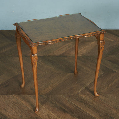 British classic glass top nesting table #74566