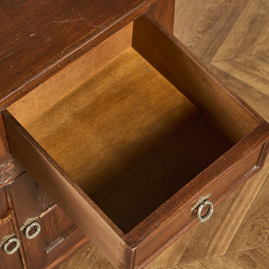 英国 クラシック キャビネット