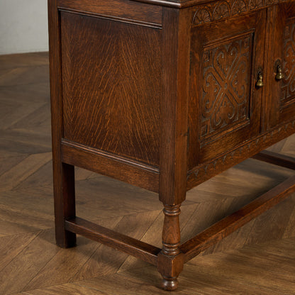 英国 クラシック コートカップボード