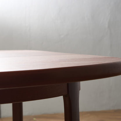 英国 ヴィンテージ オーバル ロング ダイニングテーブル