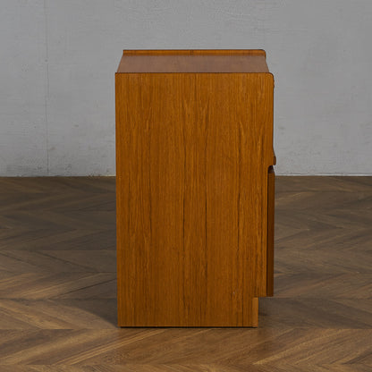 ヴィンテージ 十字扉 スモールキャビネット