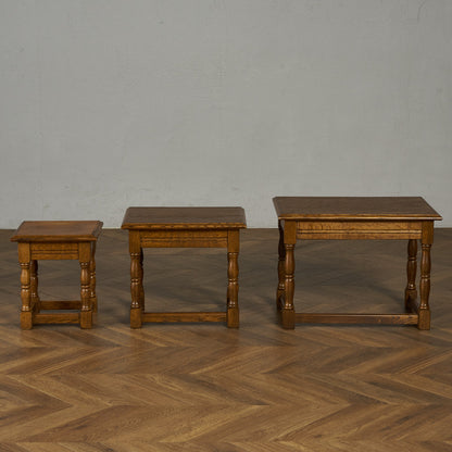 英国 クラシック オーク材 ネストテーブル #89838