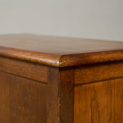 英国 クラシック サイドキャビネット サイドテーブル