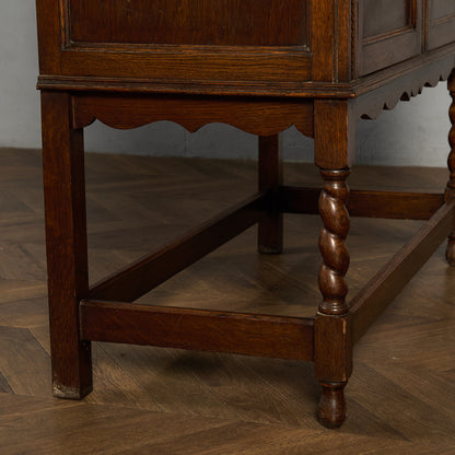 英国 クラシック ウェルシュドレッサー  食器棚