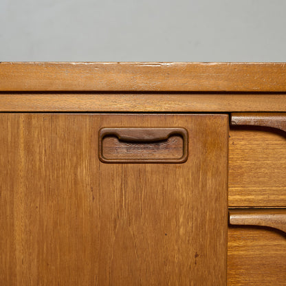 ヴィンテージ サイドボード