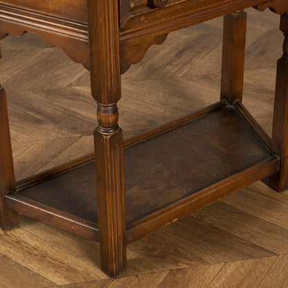 英国 クラシック サイドキャビネット サイドテーブル