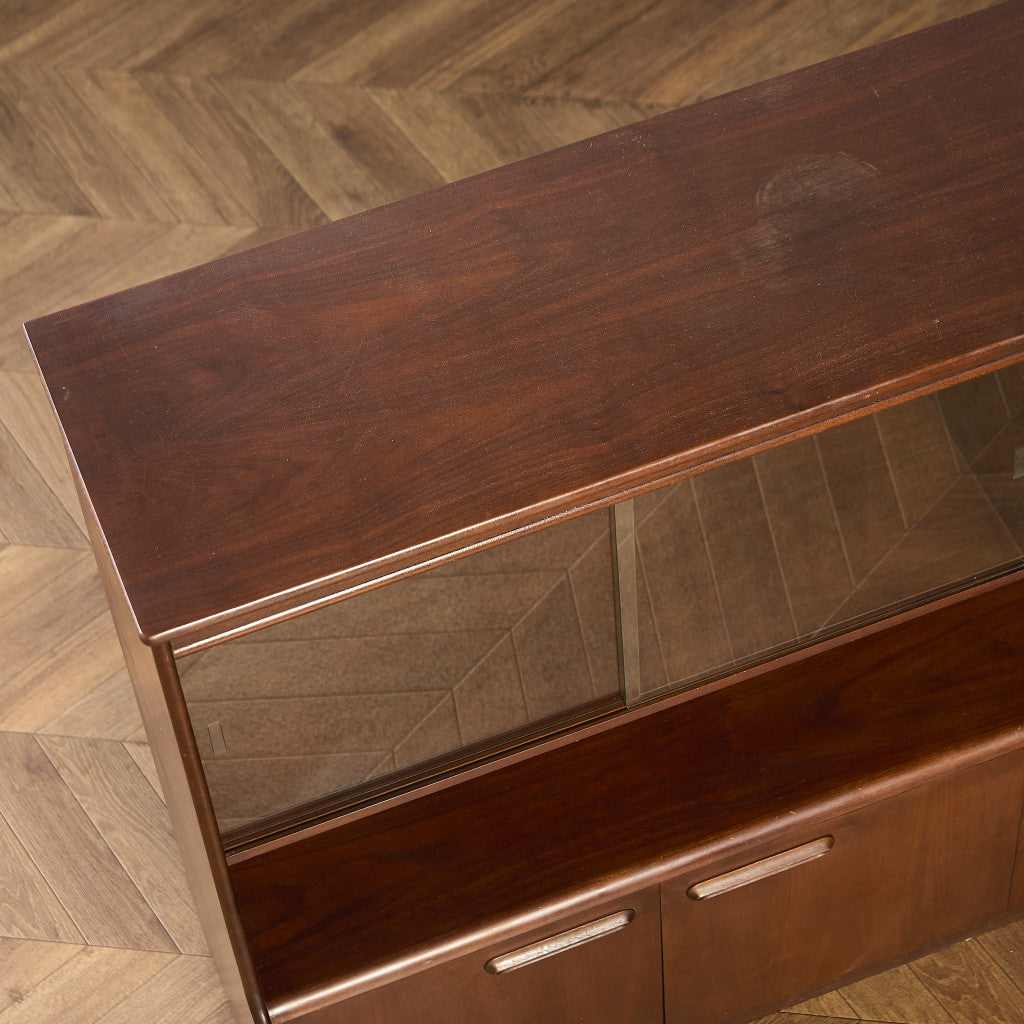 英国 ヴィンテージ カップボード