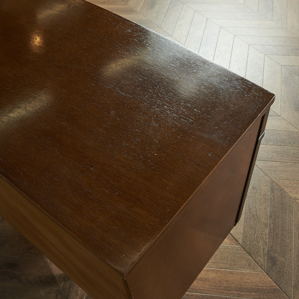 92512★Elliotts of Newbury ヴィンテージ サイドボード 92512☆Elliotts of Newbury ヴィンテージ サイドボード