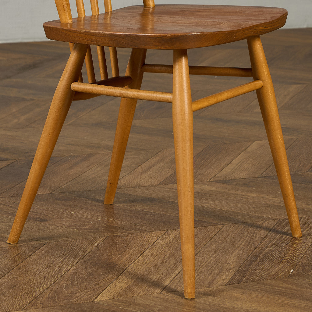 ヴィンテージ スティックバック ハイバックチェア