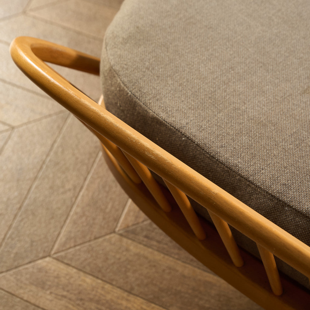 ウィンザー スタジオカウチソファ デイベッド