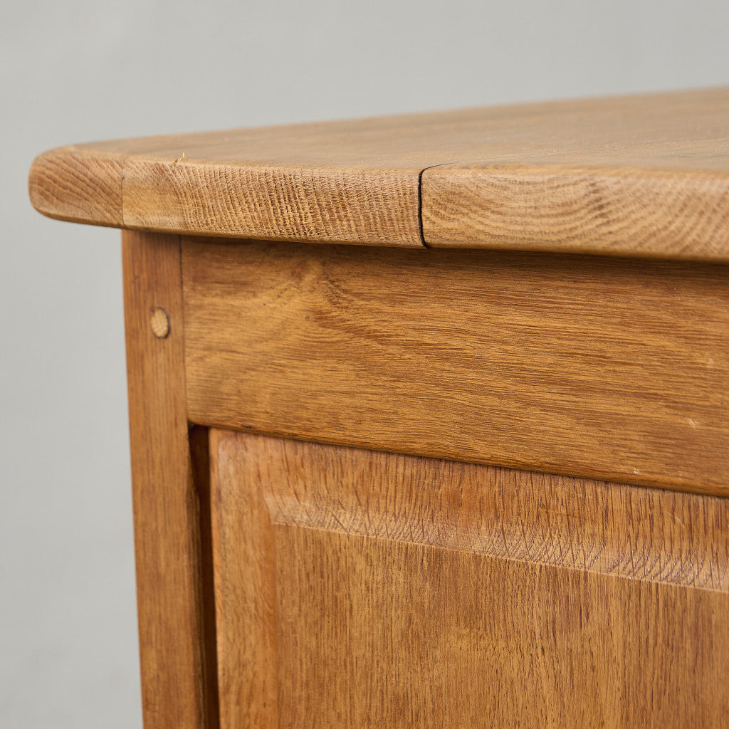 英国 クラシック キャビネット