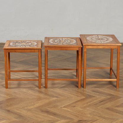 デンマーク TOFTEN タイルトップ ネストテーブル