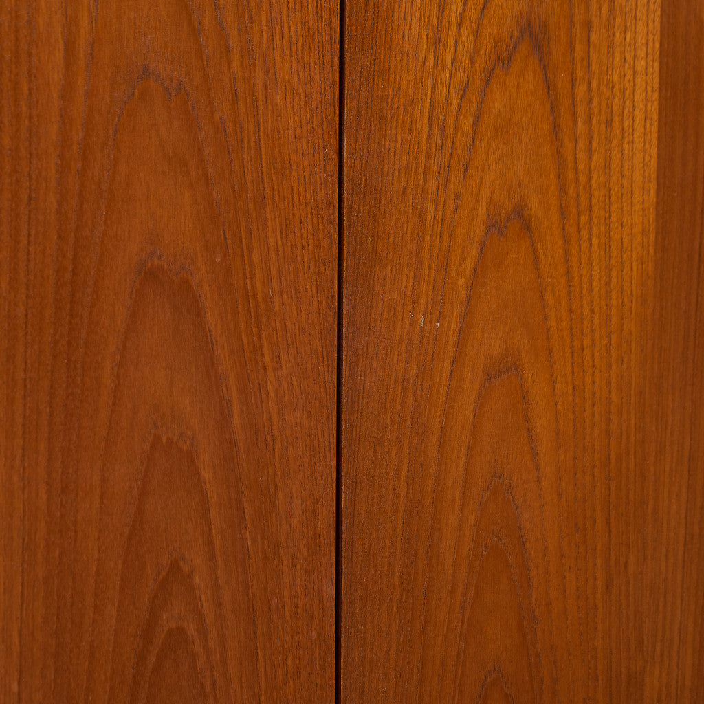 Fresco 2ドア ワードローブ (2100D)