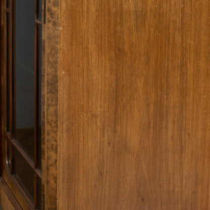 英国 クラシック ウォールナット ブックケース 食器棚