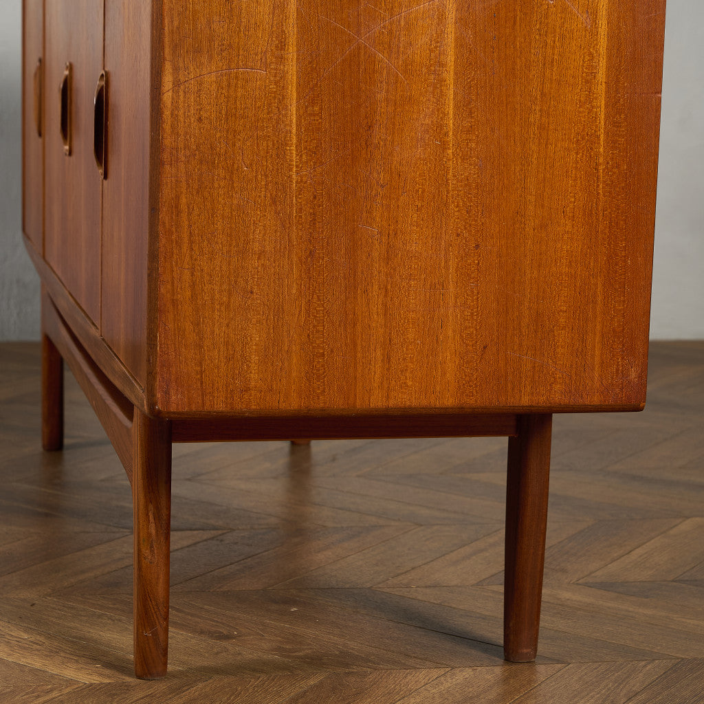 Fresco ヴィンテージ 脚付き サイドボード (4072)