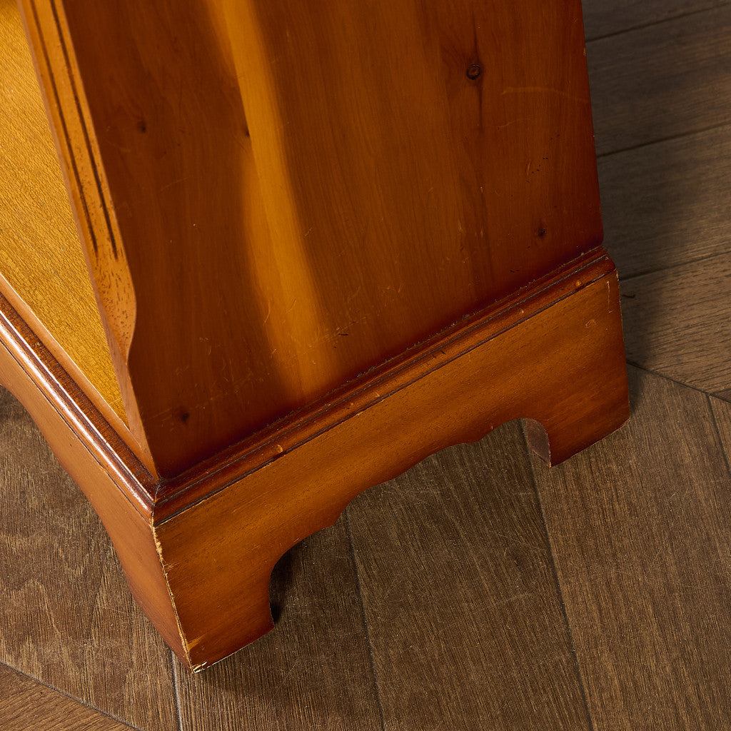 英国 クラシック サイドキャビネット