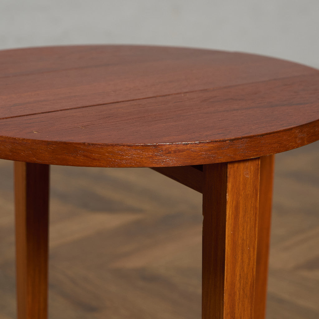 Novy Domov ヴィンテージ ネストテーブル