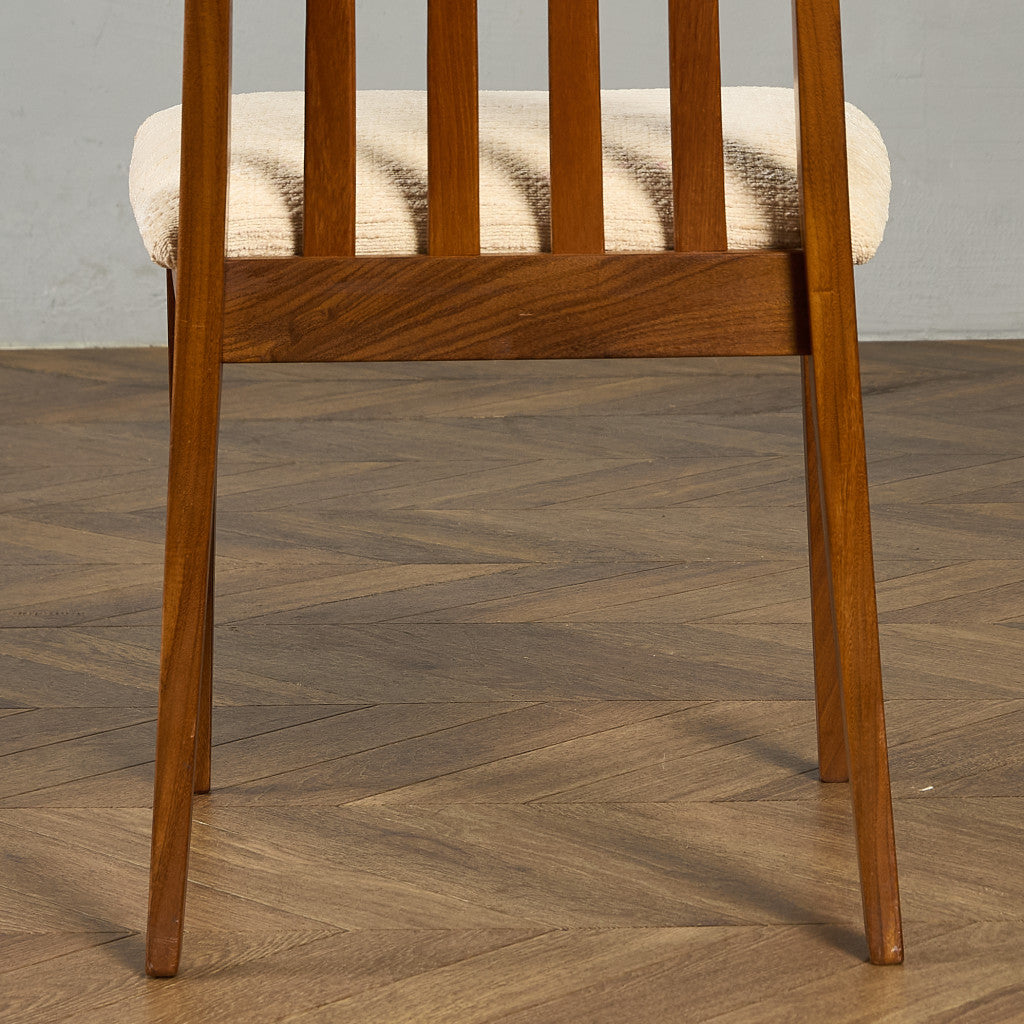 スラットバックチェア (4540)