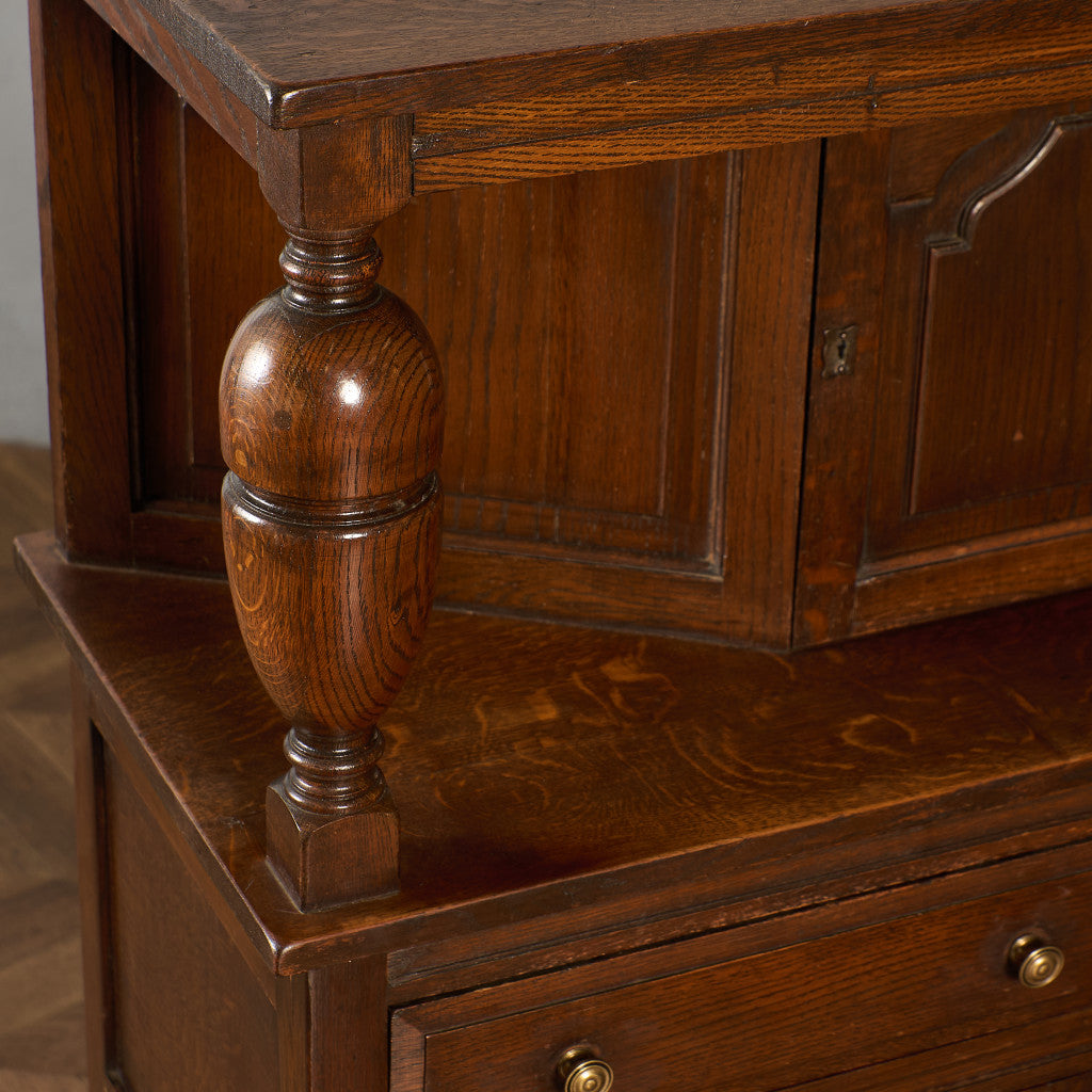 英国 クラシック コートカップボード 食器棚