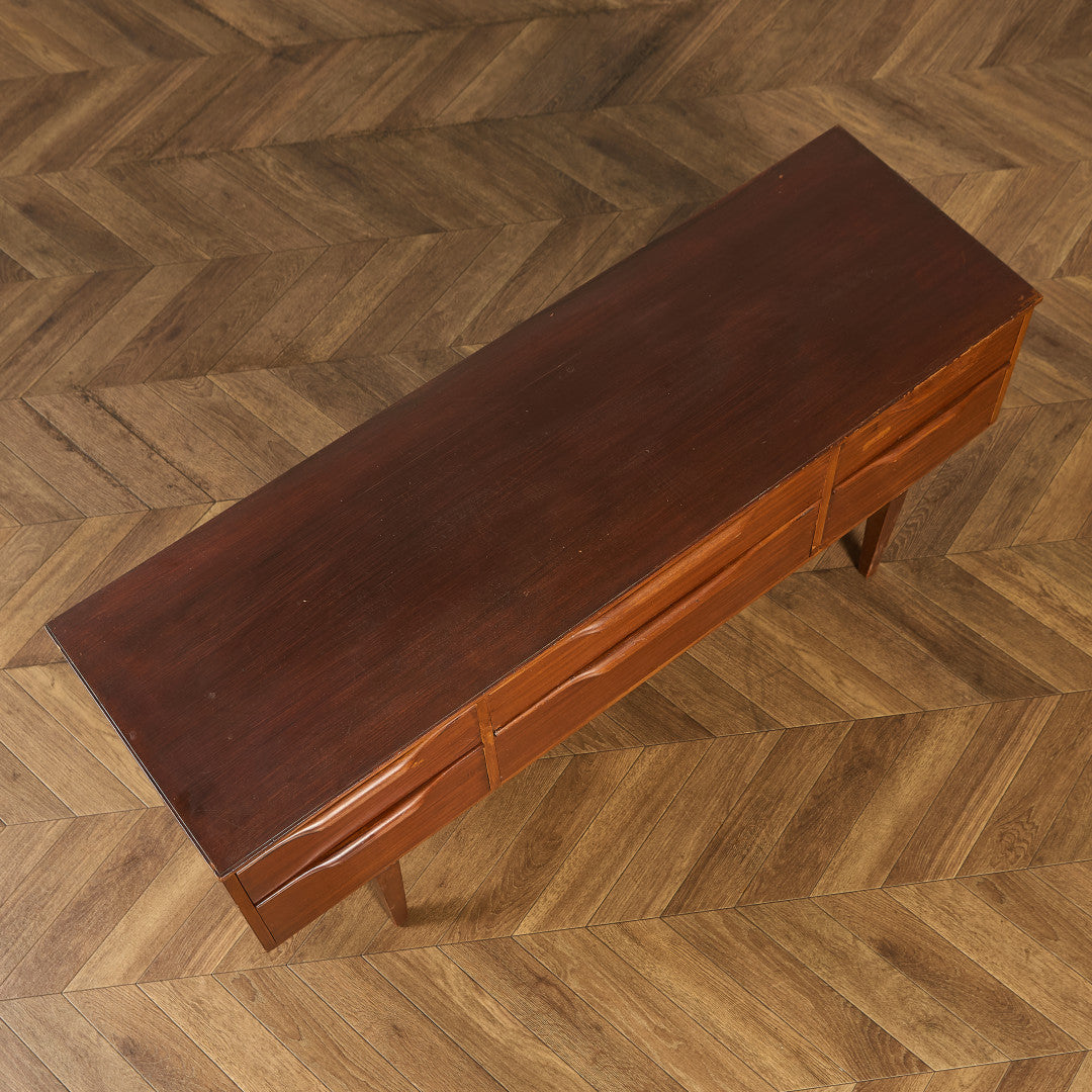 イギリス ヴィンテージ サイドボード