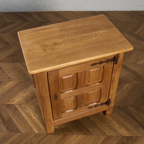 英国 クラシック キャビネット