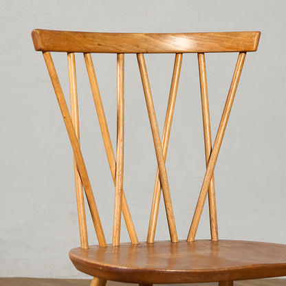 ラティスドチェア