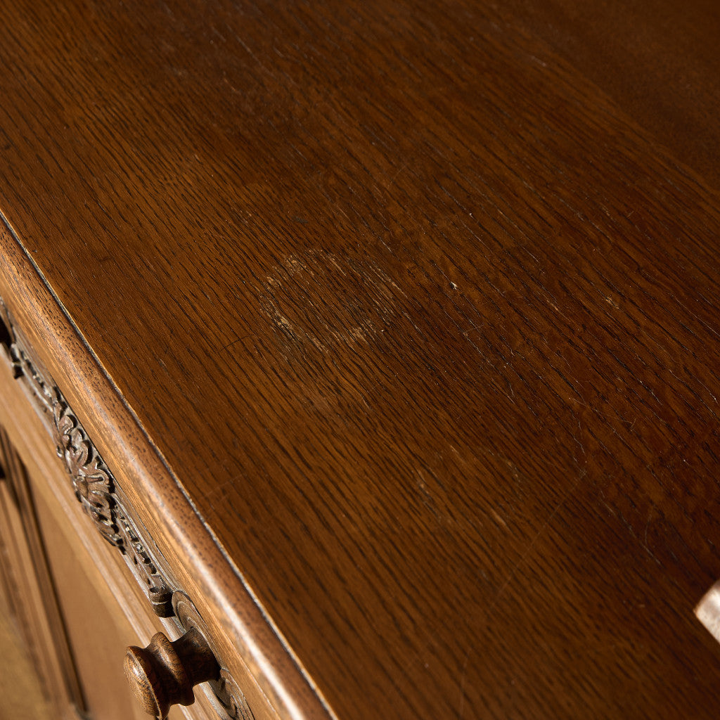 Gomme Furniture Wycombe ガラス キャビネット