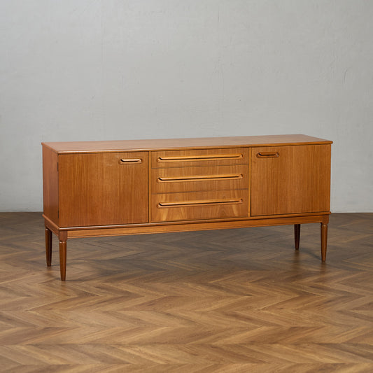 イギリス ヴィンテージ サイドボード