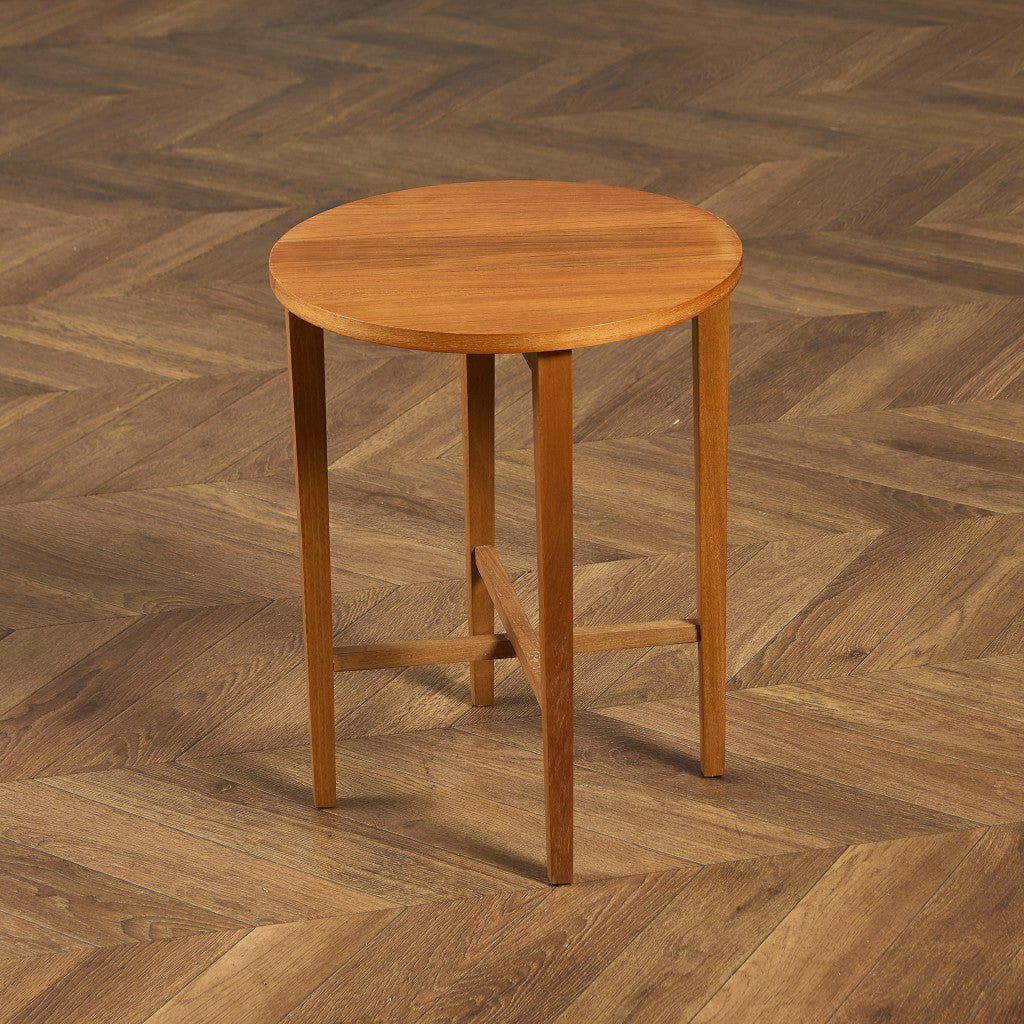 Novy Domov ヴィンテージ ネストテーブル