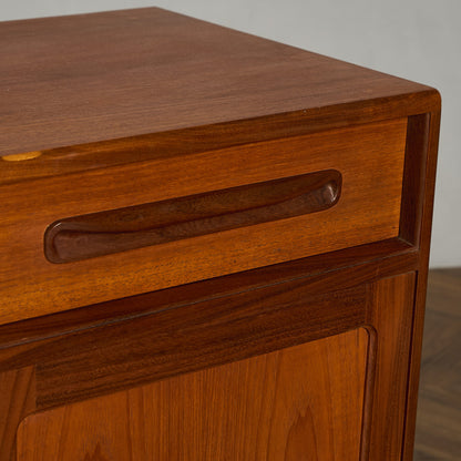 Fresco ヴィンテージ サイドボード カスタム アイアン ヘアピンレッグ