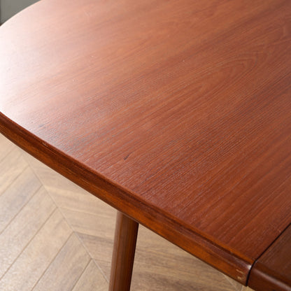 英国 ヴィンテージ オーバル ロング ダイニングテーブル