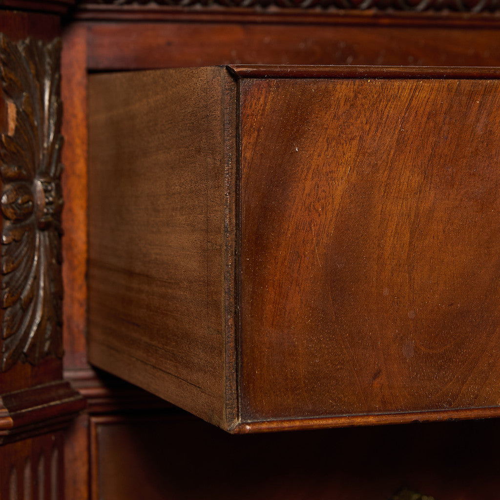 英国 クラシック ウォールナット サイドボード