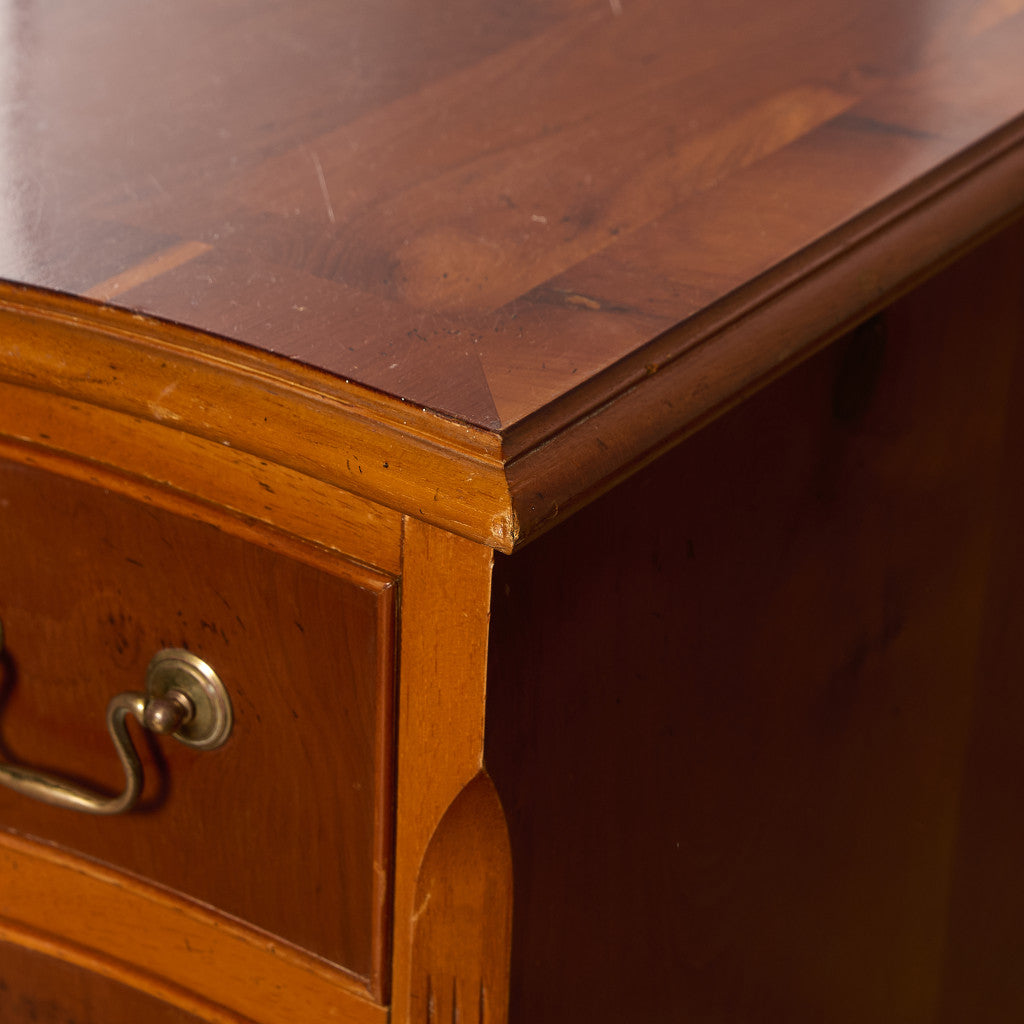 英国 クラシック サイドチェスト