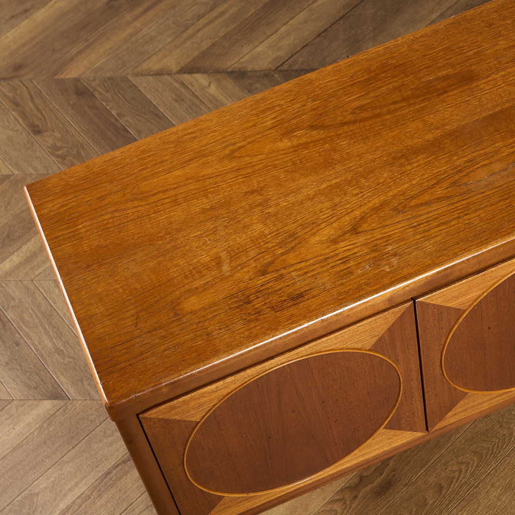 ヴィンテージ サークル サイドボード