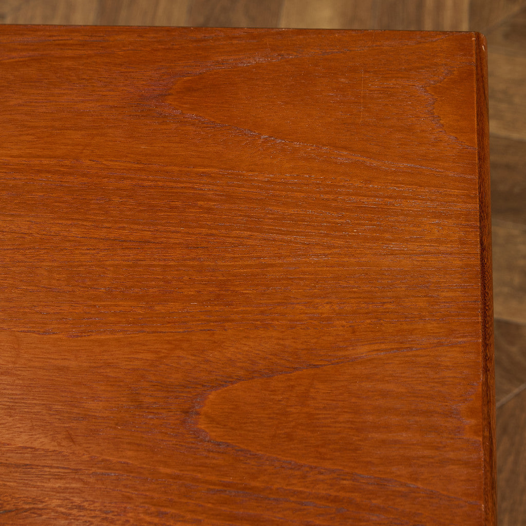 Fresco ナイトテーブル