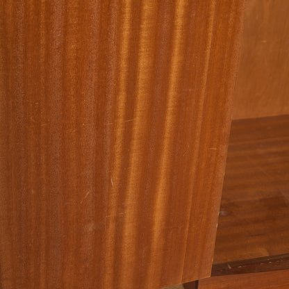 Fresco 2ドア ワードローブ (2100D)