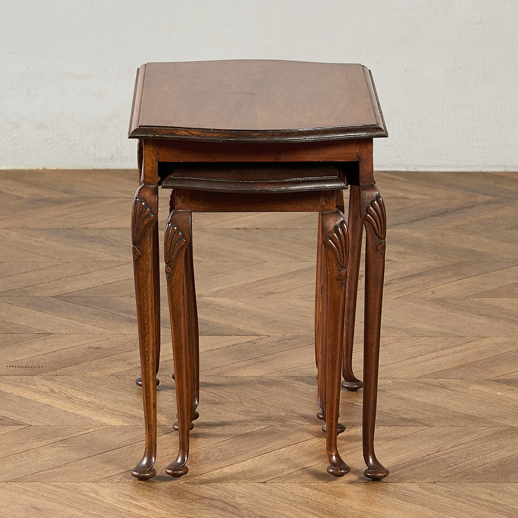 英国 クラシック ネストテーブル