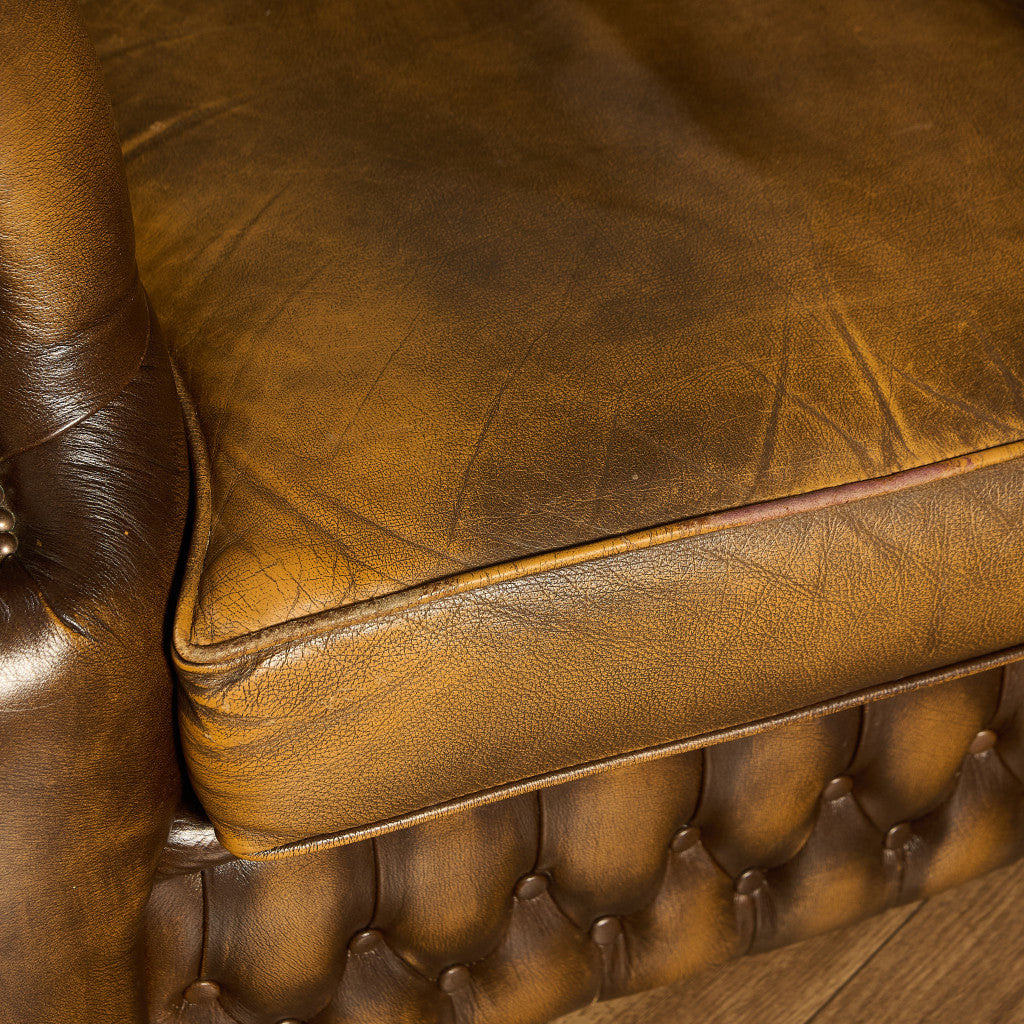 英国 クラシック チェスターフィールド ソファ