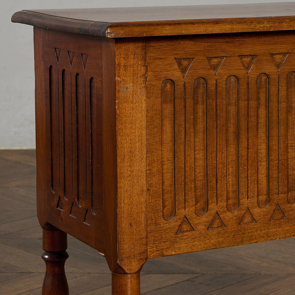 英国 クラシック オーク サイド キャビネット