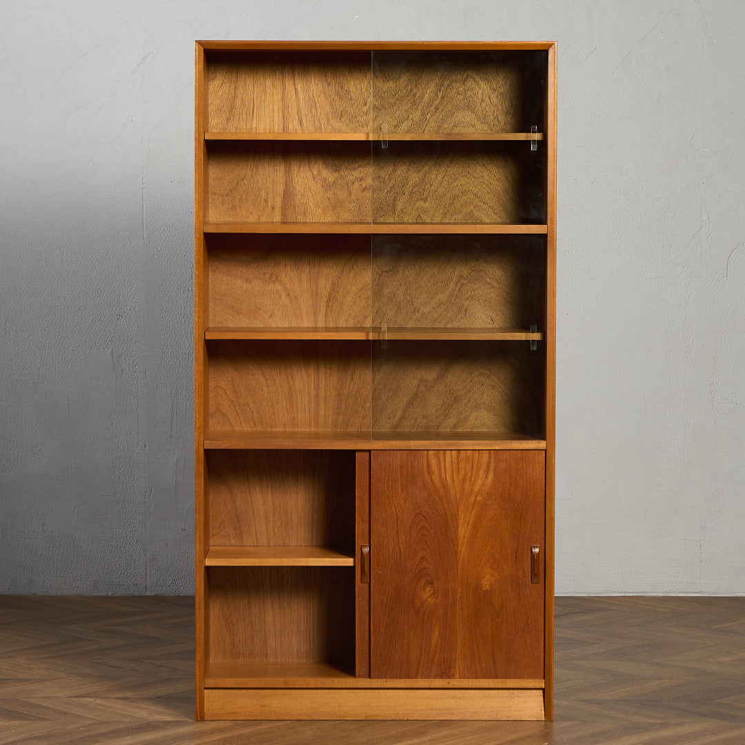 ハーバート・E・ギブス　イギリス ヴィンテージ ブックシェルフ　キャビネット ハーバート・E・ギブス Herbert E. Gibbs – camori ヴィンテージ