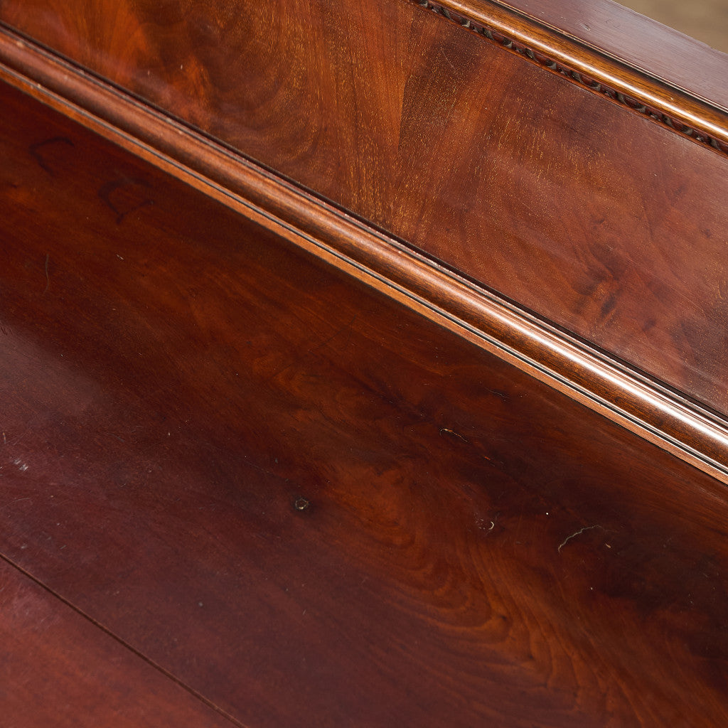 英国 クラシック ウォールナット サイドボード